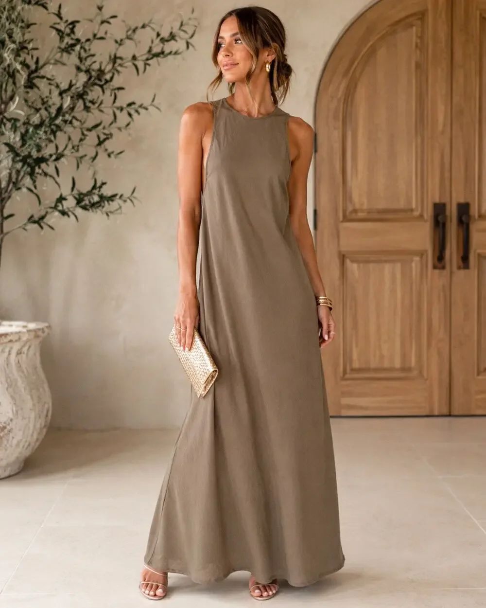 House of Harlow 1960 Taupe Sleeveless Open Back Tie Neck Maxi Dress Size Large
